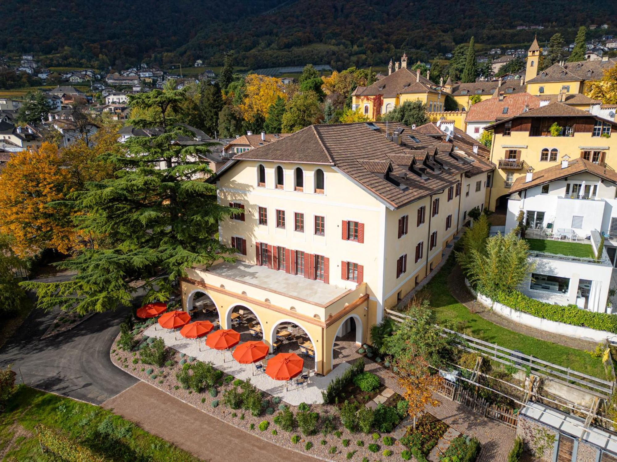 Castel Sallegg Suites Adults Only Kaltern Exterior foto
