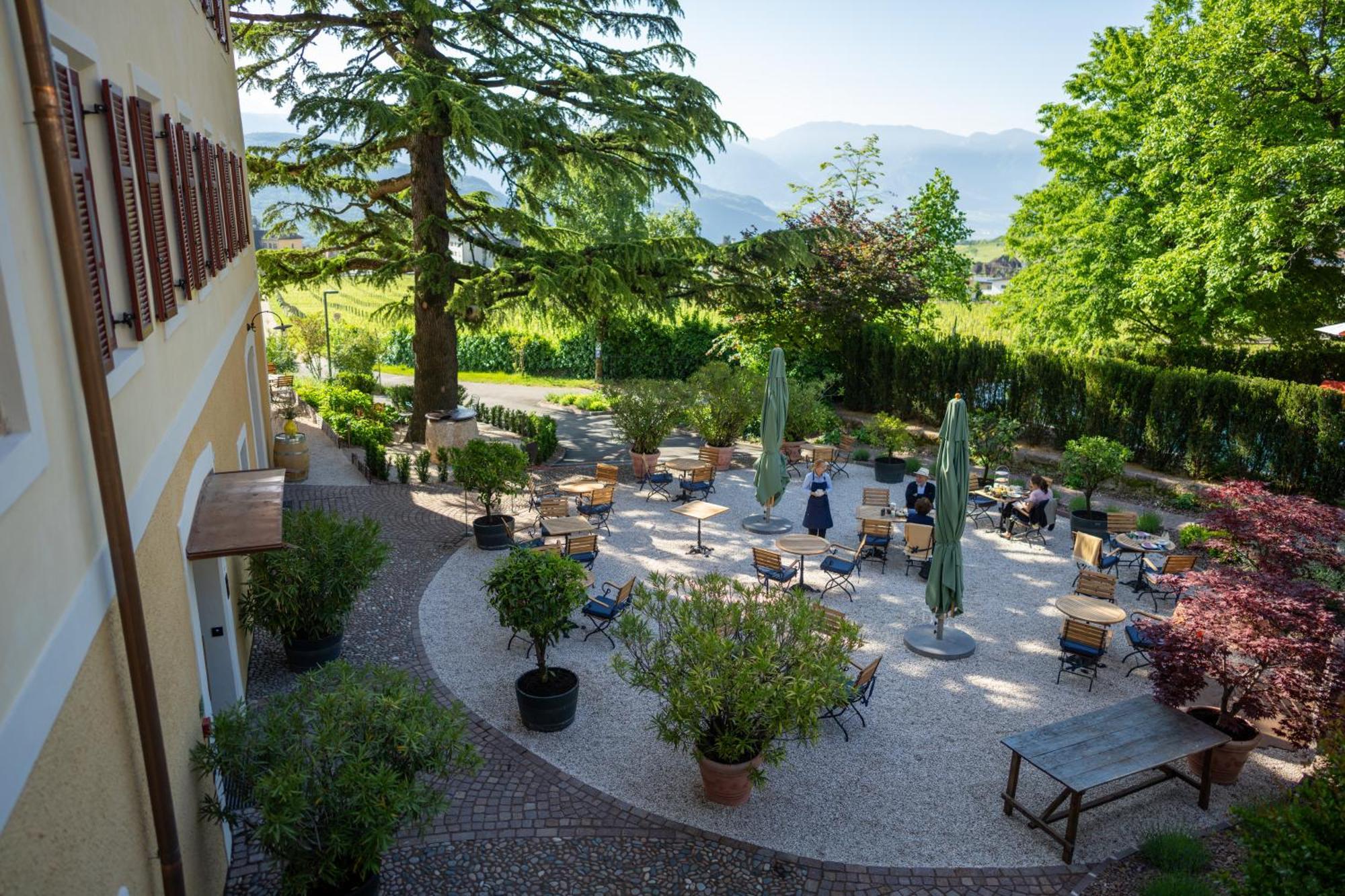 Castel Sallegg Suites Adults Only Kaltern Exterior foto